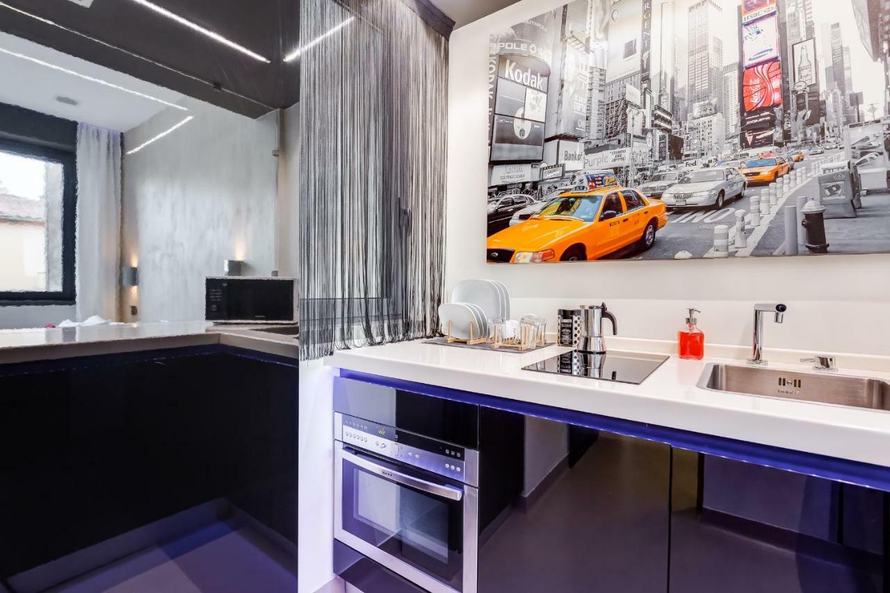 Emerald Luxury Suite Apartment Рим Экстерьер фото